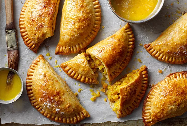 Татарские беккены с тыквой на заварном тесте