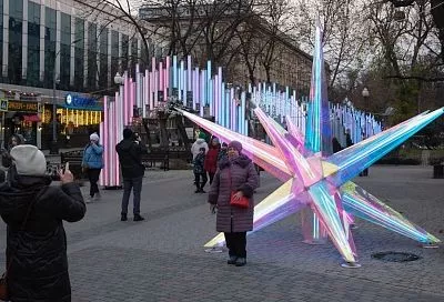 Опрос показал, сколько краснодарцев встретят Новый год на работе