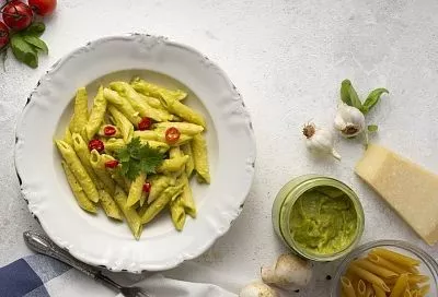 «Песто» – просто: итальянский соус, который готовится за считаные минуты