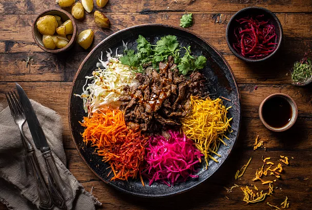 Салат «Чафан» с говядиной: яркая тарелка, где каждый ингредиент играет свою роль