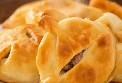 Аппетитные беляши за 5 минут: рецепт теста на кефире без дрожжей