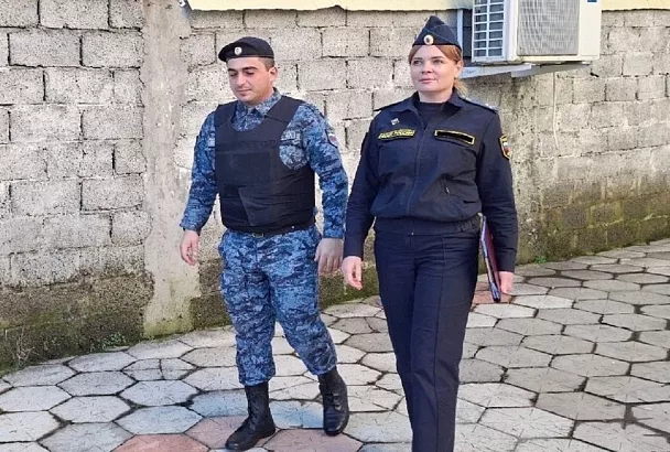 Снос самостроев продолжается: приставы обязали демонтировать столовую в Сочи