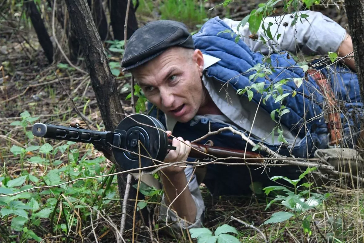 Главная цель – устроить засаду на немцев.