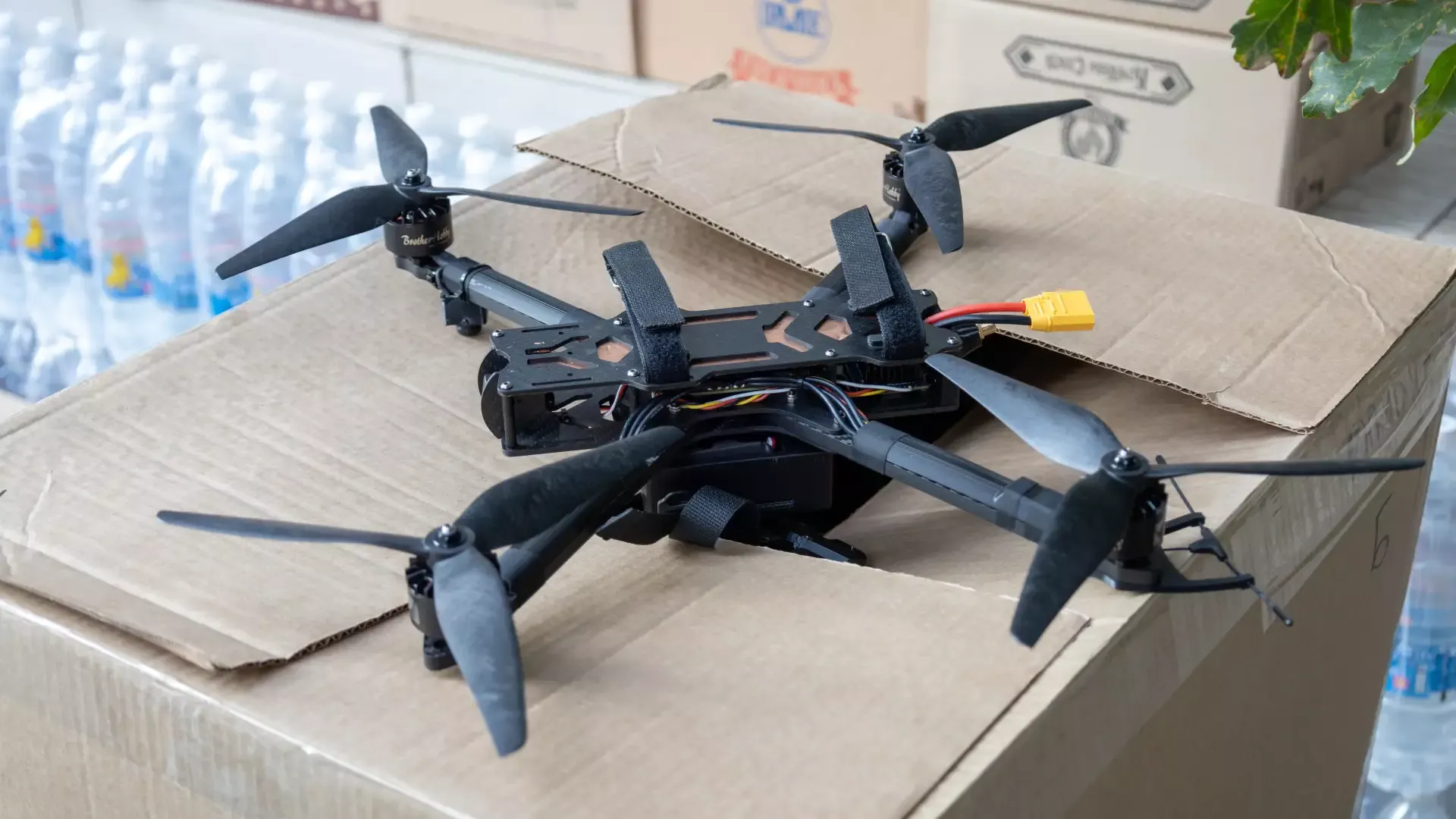 Корпоративная миссия: застройщик «НВМ» оперативно направил помощь бойцам СВО