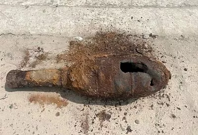 Жители Кубани нашли во дворе дома немецкий реактивный снаряд времен войны