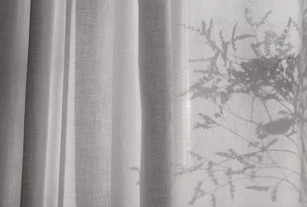 Вернула первозданную белизну бабушкиной тюли без дорогих отбеливателей и кипячения! Три проверенных бережных способа 