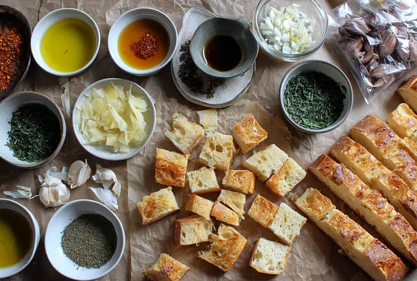 Домашние сухарики: два вкуса за полчаса