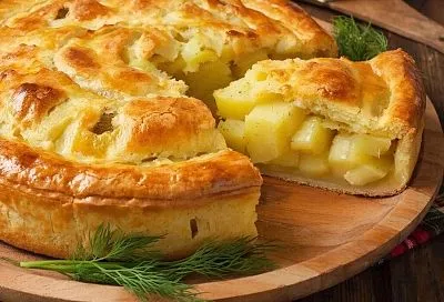 Невозможно устоять: картофельный пирог, не требующий замеса теста