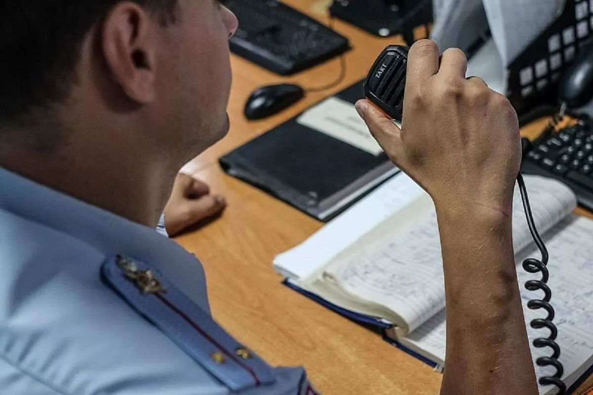 Полиция Краснодара ищет школьников, нарисовавших свастику в автобусе