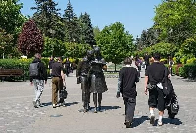 Только 10% опрошенных краснодарцев устраивают 1 апреля розыгрыши над коллегами