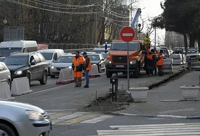 В Абрау-Дюрсо в рамках дорожного нацпроекта отремонтируют улицу Промышленную