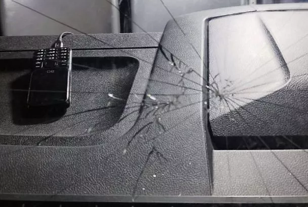 Пьяный пациент повредил автомобиль скорой помощи в Краснодаре