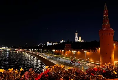 Переговоры по Ирану, массированная атака на Новороссийск и «эпоха развала» ЕС: главное к утру 6 апреля