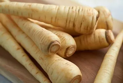 Хрен от инсульта: простой рецепт, спасающий от тромбов и инфаркта