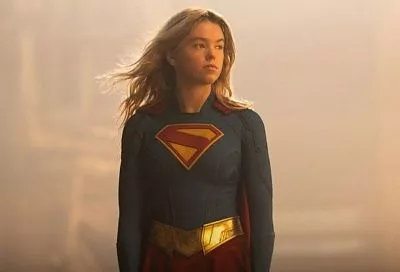 Провал на больших экранах: «Супергерл» теряет зрителей и грозит Warner Bros. убытками