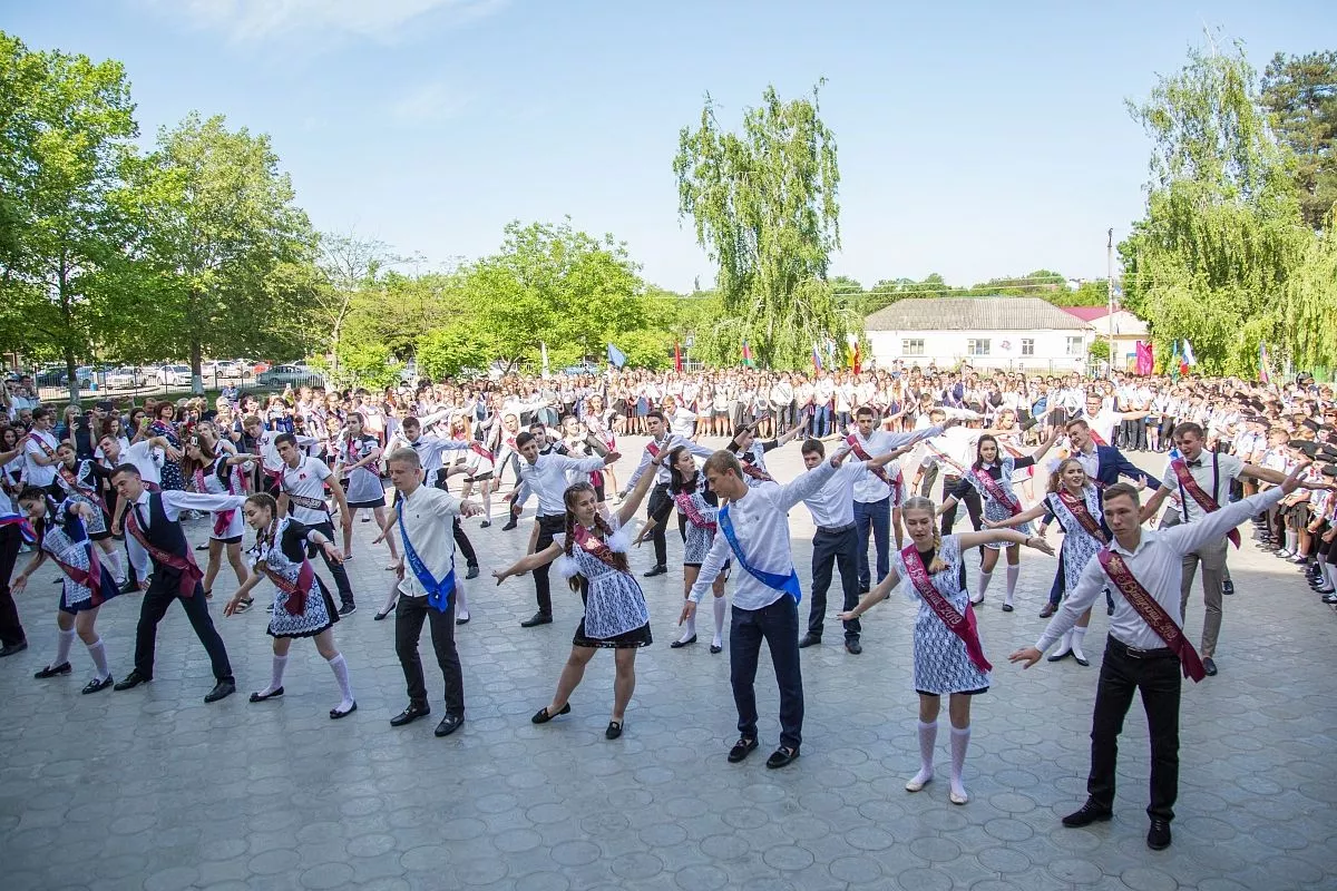 Последний звонок в Анапе