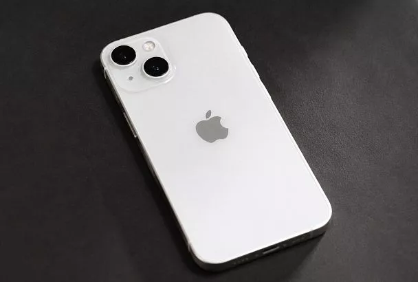 Apple предупредила о росте цен на свои устройства