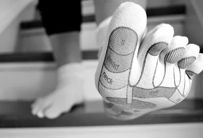 Сам себе доктор: как изменится здоровье, если регулярно делать массаж стоп