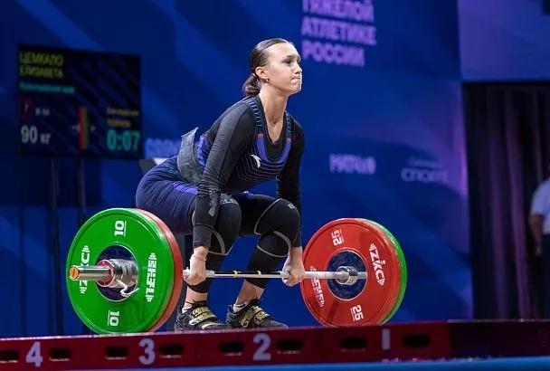 14 медалей завоевали кубанские тяжелоатлеты на чемпионате России