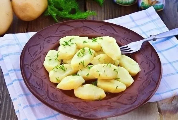 Готовим «ленивые» вареники с творогом и картошкой: без лепки и сложного теста - всегда нежные, воздушные и сытные