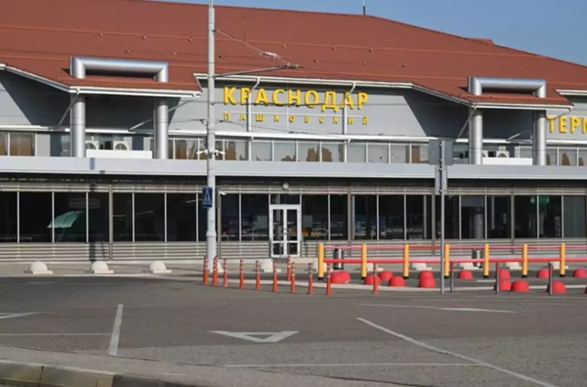 В аэропортах Краснодара и Геленджика сняли ограничения
