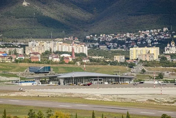 В аэропорту Геленджика ввели ограничения