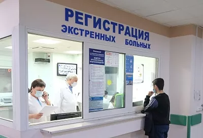 Более 120 человек за три дня пострадали из-за гололеда в Краснодаре 