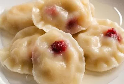 Три секретные добавки для нежнейшего теста вареников: тонкого, эластичного, вкусного и экономичного