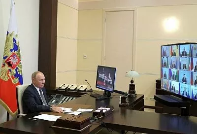 Владимир Путин поручил Вениамину Кондратьеву уделить внимание программе социального развития села