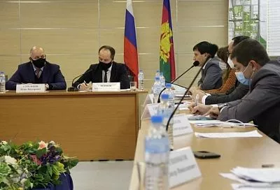 «Город спорта»: плавательный комплекс в Краснодаре готов на 68%