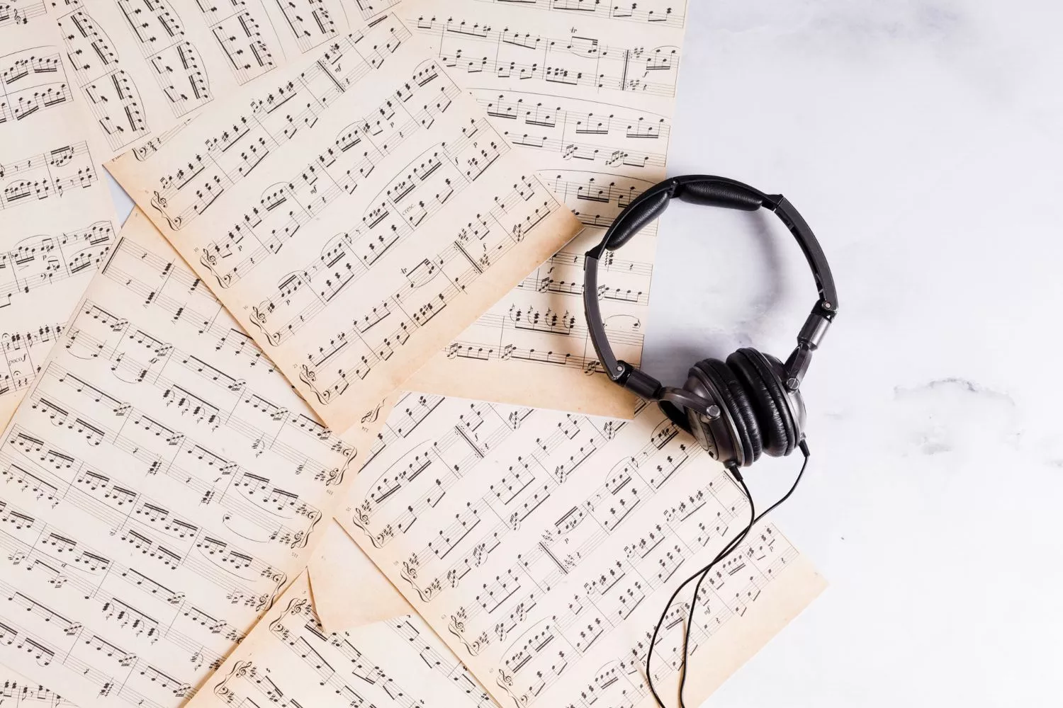 Психотерапевт раскрыл главную ошибку в отдыхе: почему сериалы и алкоголь не помогают