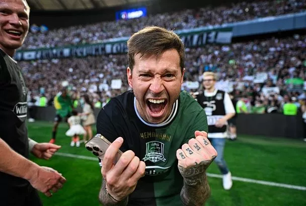 «Он пришел в кафе как краснодарец. Динамовцем он туда не ходил». Степашин – о драке Смолова