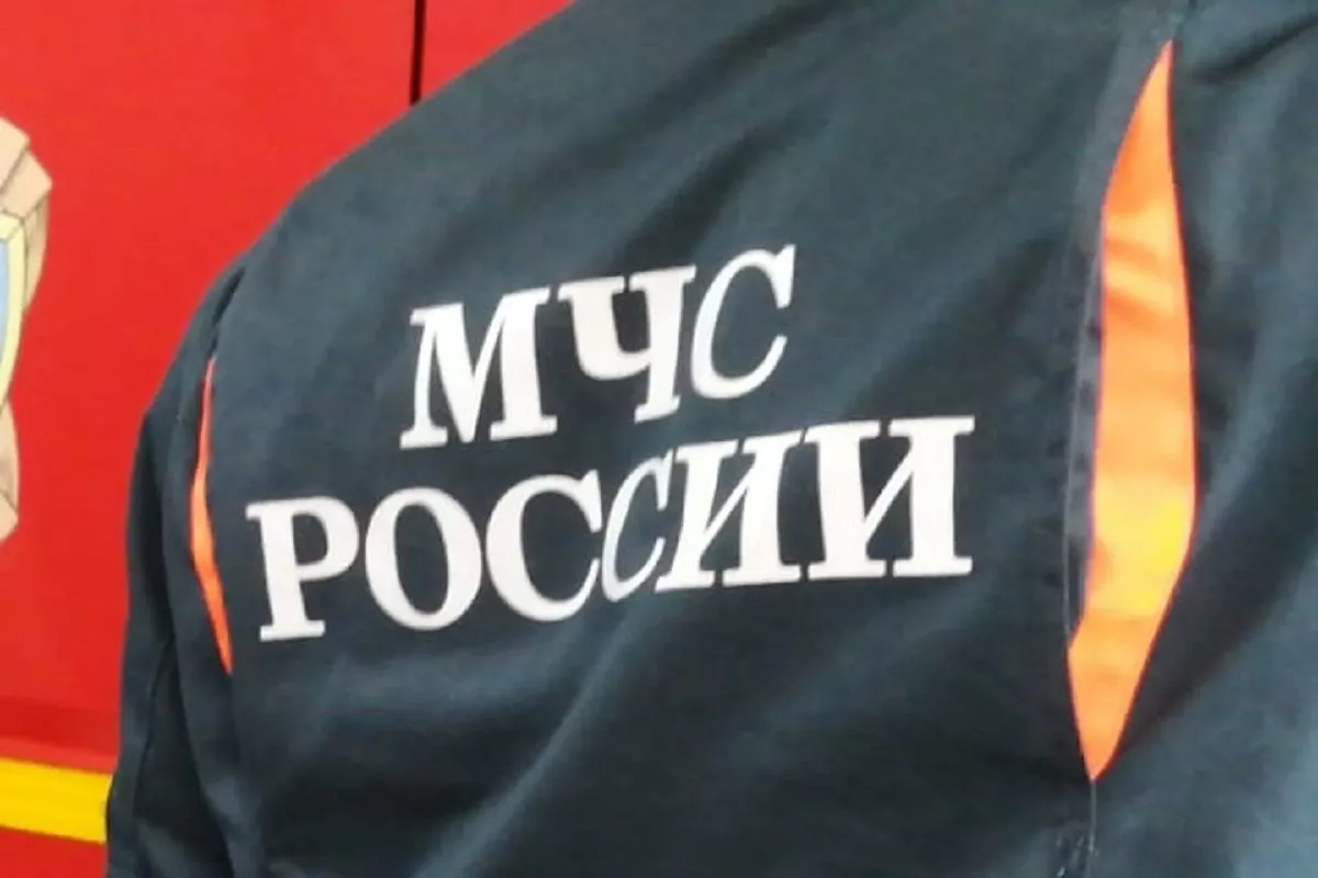 В порту Темрюка вторые сутки тушат пожар после атаки БПЛА