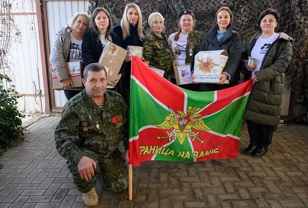 Добровольцы из Динского района и Краснодара объединились для помощи бойцам СВО и пограничникам.