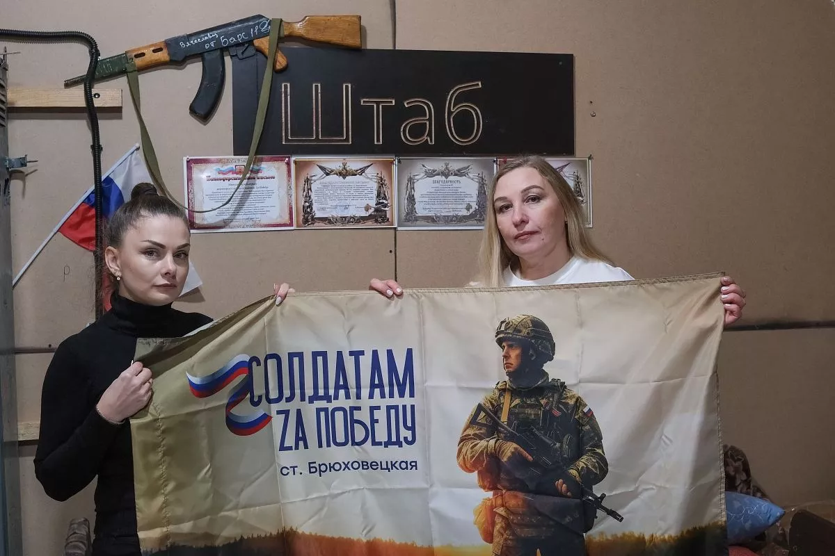 Виктория Стародубцева и Марина Лычкина создали волонтерскую группу «Солдатам за Победу!» и уже четвертый год отправляют гуманитарку за линию фронта.