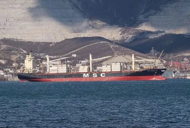 Площадь нефтяного пятна в Черном море сократилась до 100 кв. км