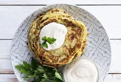 Котлеты из лука: соседка рассказала, как она их готовит так, что многие думают, будто это мясо