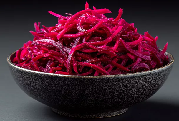 Как сделать свеклу по-корейски: пряная закуска, которая хранится днями