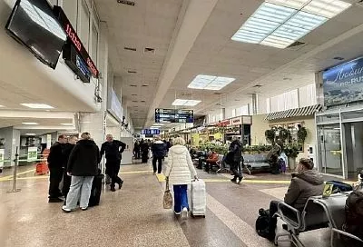 В аэропортах Краснодара и Сочи задерживаются 16 рейсов 