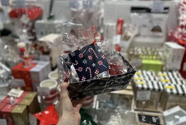 Жители Краснодарского края рассказали, сколько они планируют тратить на подарки коллегам к новогодним праздникам