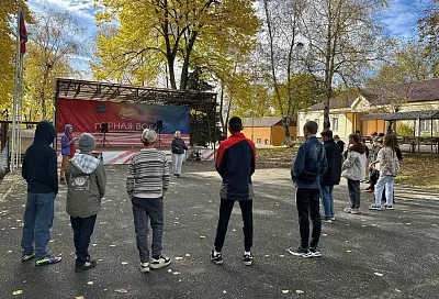 Краевая смена для детей с ограниченными возможностями здоровья проходит в станице Каладжинской 