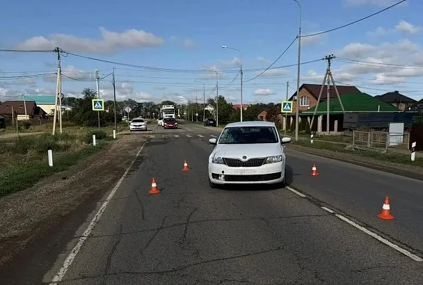 В Ейске 69‑летний водитель сбил 26‑летнюю девушку на пешеходном переходе: пострадавшая скончалась