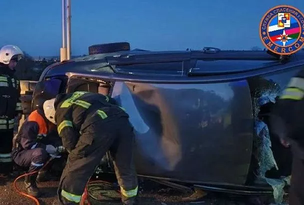 Пять человек пострадали в ДТП на обледенелой дороге в Сочи