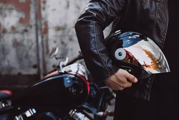 ОСАГО для мотоциклистов и таксистов можно будет оформить через Госуслуги