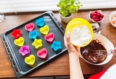 Силиконовые формочки для запекания выглядят как новые, хотя им уже пять лет. Три проверенных способа ухода за капризным материалом