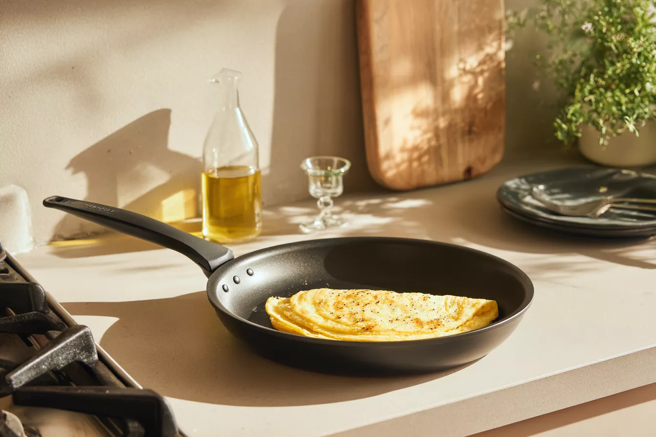 Тихая кухня без дыма и нервов: удачная антипригарная сковорода на долгие годы