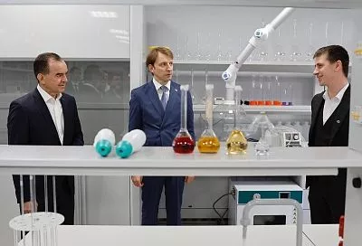 Губернатор Вениамин Кондратьев поздравил кубанского ученого с присуждением премии Президента России в области науки и инноваций