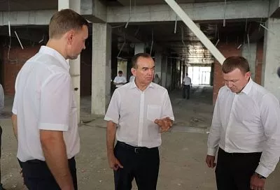 Вениамин Кондратьев поручил достроить Дворец олимпийских видов спорта «Черноморский» в Новороссийске за три года