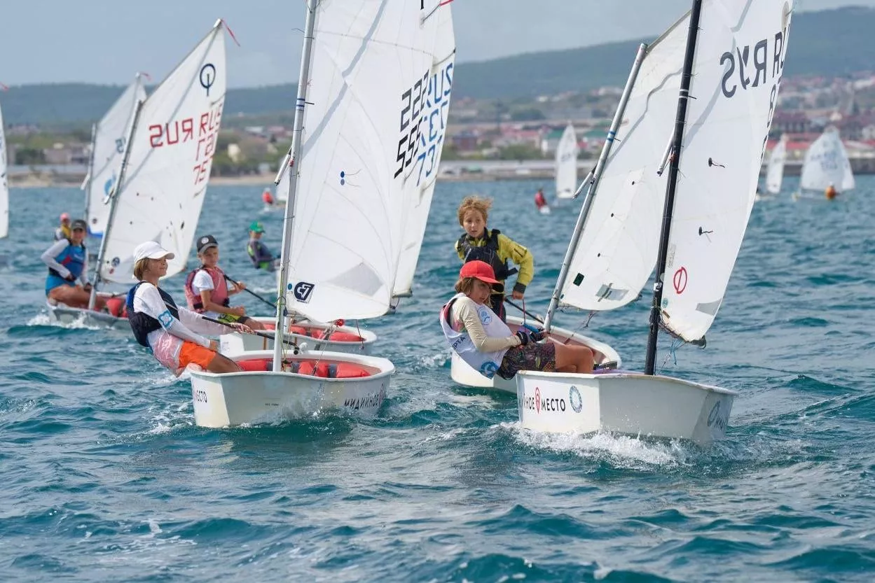 Юные кубанцы могут заниматься парусным спортом в восьми городах и районах Краснодарского края