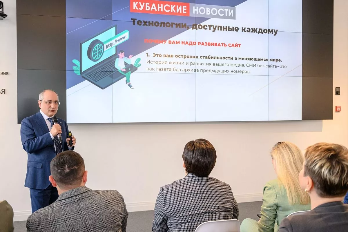Евгений Хомутов, главный редактор газеты «Кубанские новости». Евгений Хомутов, главный редактор газеты «Кубанские новости».